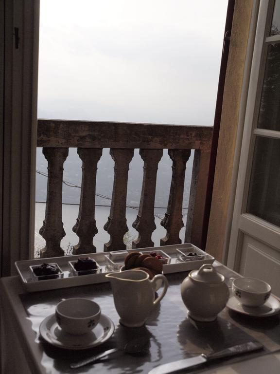 B&B Il Balcone Sul Lago Brunate Bagian luar foto